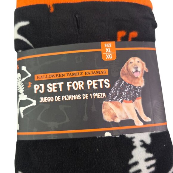 Way to Celebrate Pet PJs Halloween Black Skeleton Graphic Bones Pet Pajamas NWT - Picture 5 of 7